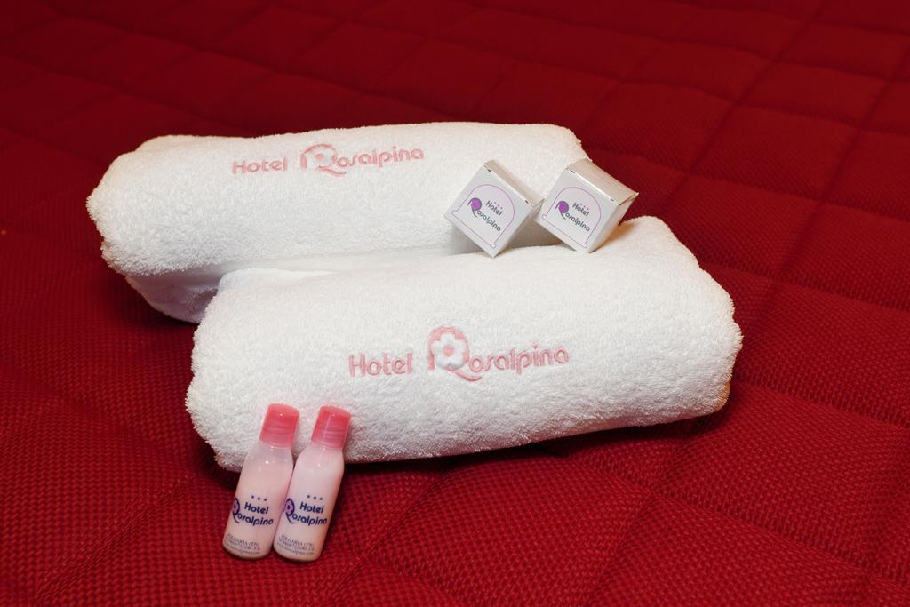 פולגריה Hotel Rosalpina מראה חיצוני תמונה