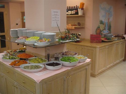 פולגריה Hotel Rosalpina מראה חיצוני תמונה